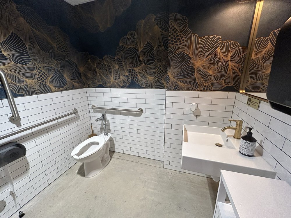 Zest bathroom detail